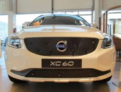 Tammer-Suoja Volvo XC60 Vm. 2014- (ei CWAB, R-Design)