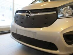 Tammer-Suoja Opel Vivaro Vm. 2015-