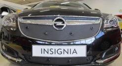 Tammer-Suoja Opel Insignia Vm. 2016-2017 Alaristikolla